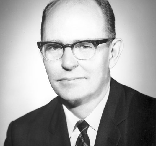 Dr. Dennis Kinlaw