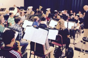 Dr. Glen Flanigan directing a Concert Band rehearsal