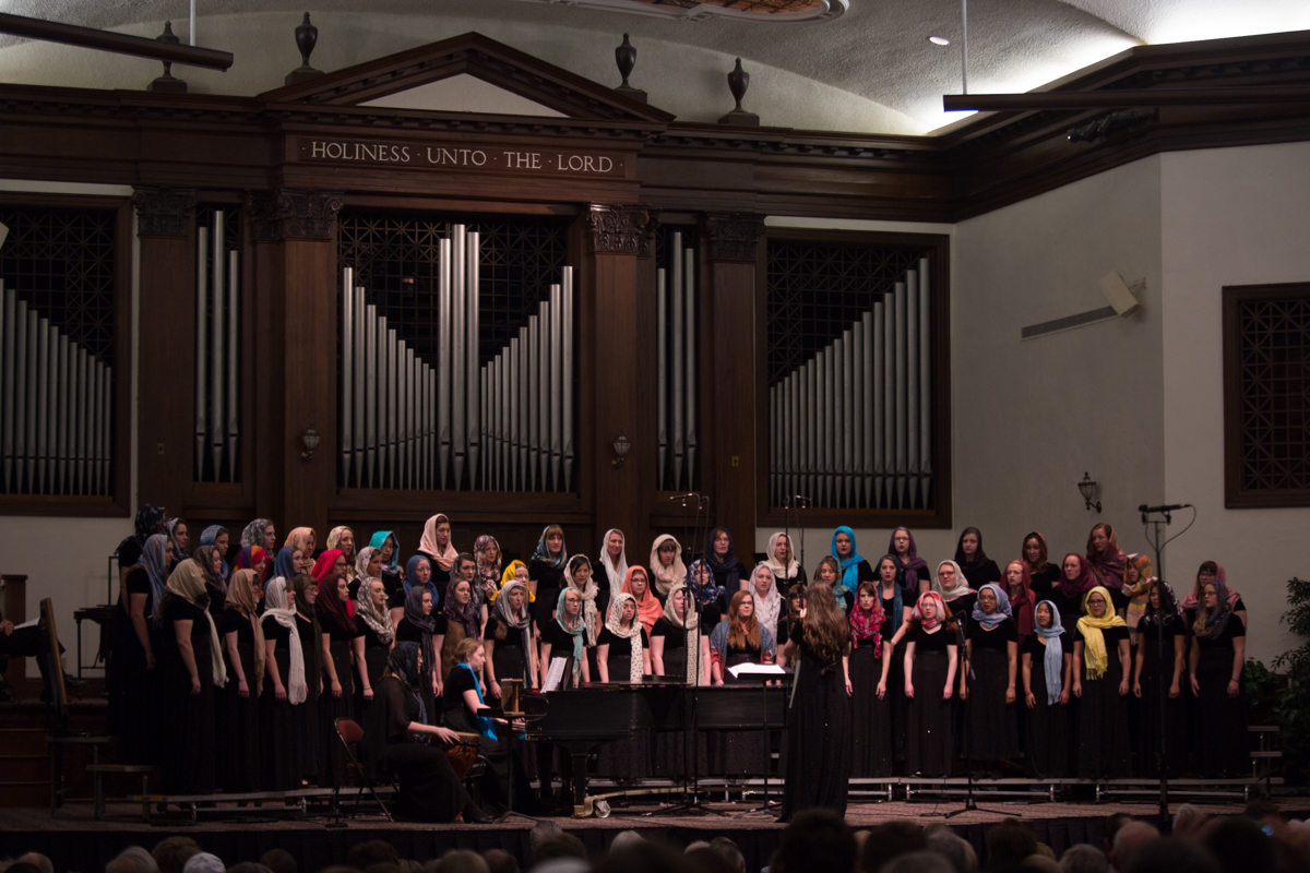 Asbury University Women's Choir in Hughes